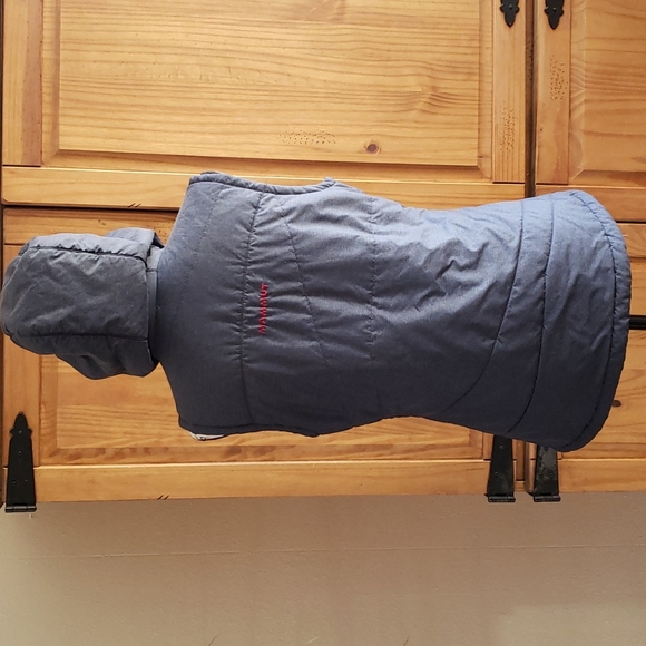 Mammut hooded vest - Picture 3 of 15